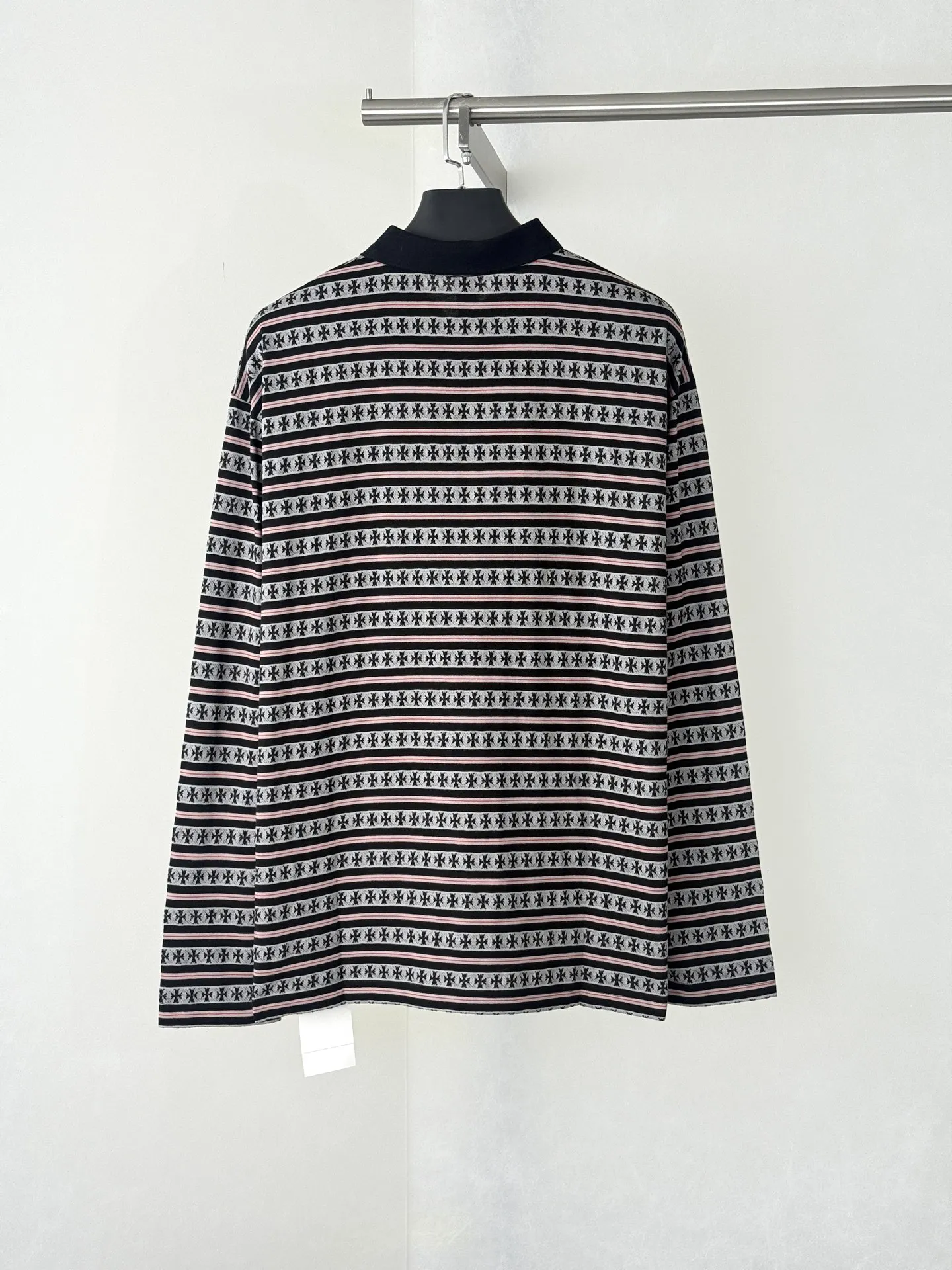 Chrome Heart Ch Polo ， 、 ， ， 。 Polo ， ， ， 。 ， 。 、 ， ， ， Retro ， 。 Size：S/M/L